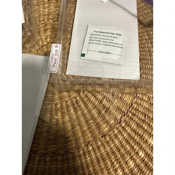 iPhone 13 Pro Max & iPhone 14 Pro Max / Plus (2) Screen Protectors - Picture 2 of 7